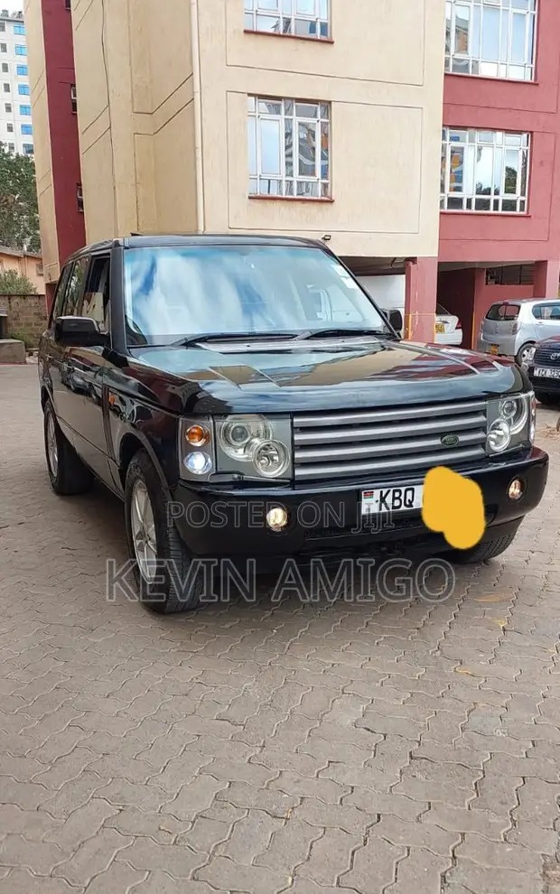 Land Rover Range Rover Vogue 2004 Nyeusi - 1