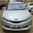 Toyota Wish 2010 Silver - 3