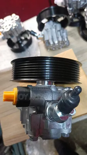 Landcruiser V8 1UR/2UR Power Steering Pump