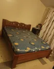 Mahogany Queen Bed Frame (5x6) - 1