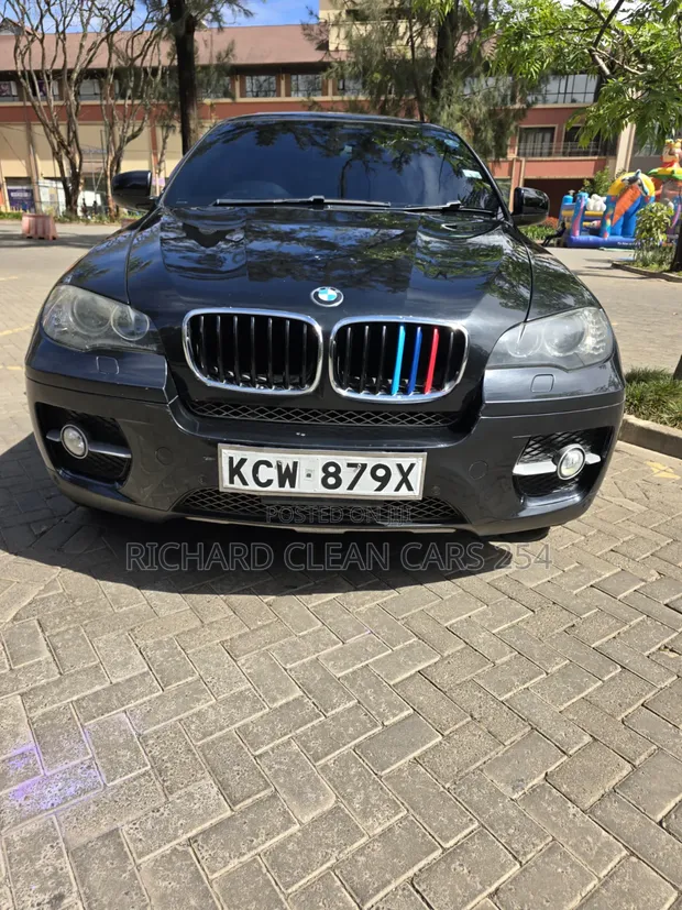 BMW X6 2012 Nyeusi - 1