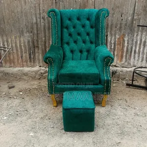 Pedicure Queen Seat and Stool - Green