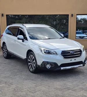 2015 Subaru Outback White