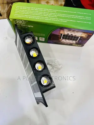 Solar Wall Lamp BK8 - Modern Outdoor Lighting
