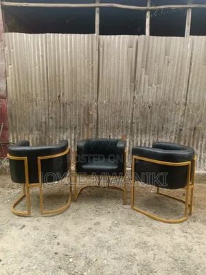 Black and Gold Leather Styling Chair / Manicure Seat