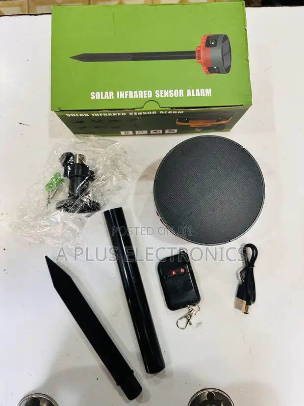 Solar Outdoor Motion Alarm for Garden/Gate/Wall - 1