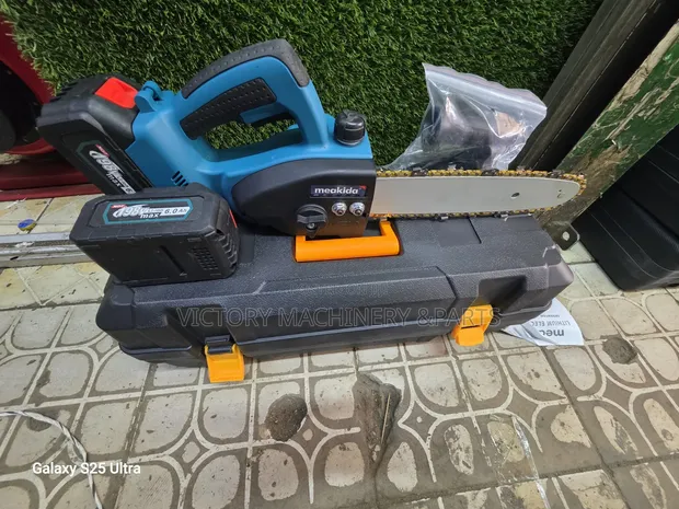 Meakida 198V Cordless Chainsaw - 12-Inch - 1