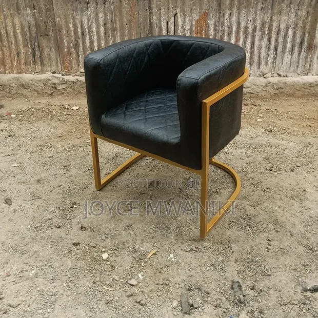 Leather Manicure Seat / Salon Seat - 1
