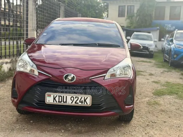 Toyota Vitz 2019 Red - 1