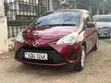 Toyota Vitz 2019 Red - 2