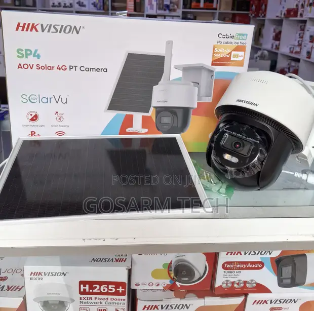 4MP Wireless Outdoor Security Camera - 1