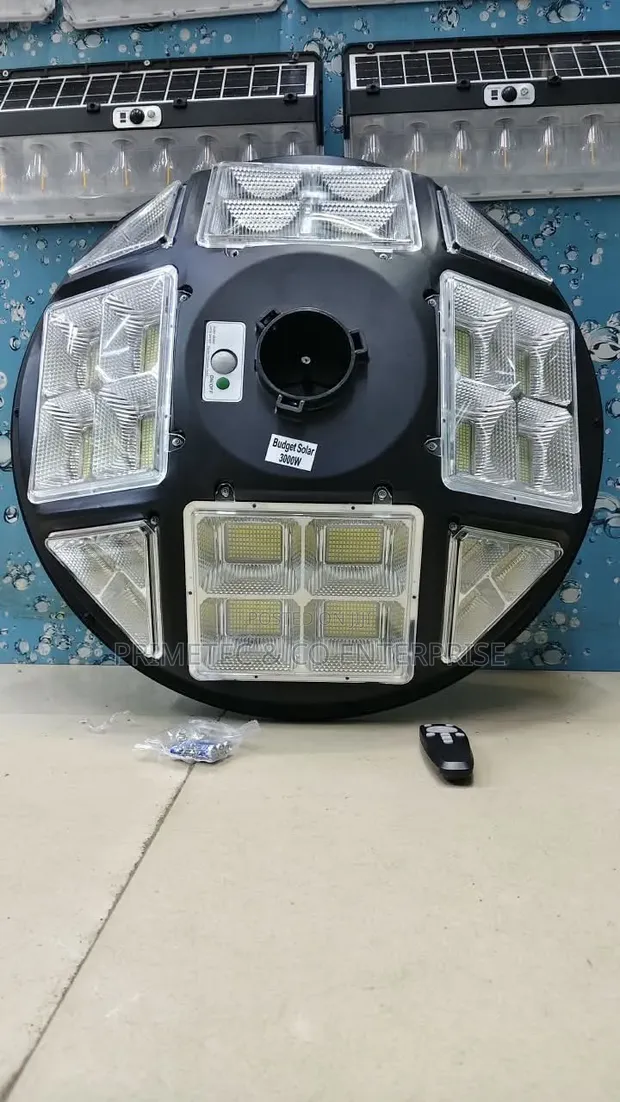 3000W Budget Solar UFO 360 Streetlight - 1