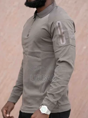 Clavis Fashion Hub T-Shirt ya Kiume ya Kijeshi ya Nusu Zip