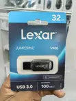 Lexar JumpDrive V400 32GB USB 3.0 Flash Drive - 2
