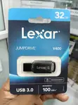 Lexar 32GB JumpDrive V400 USB 3.2 Gen 1 Flash Drive - 2