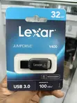 Lexar 32GB JumpDrive V400 USB 3.2 Gen 1 Flash Drive - 3