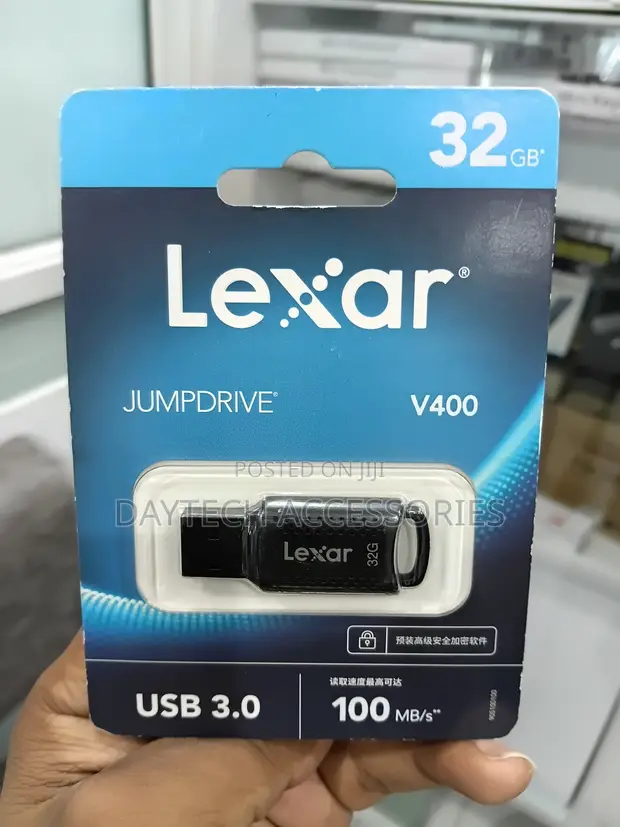 Lexar JumpDrive V400 32GB USB 3.0 Flash Drive - Nyeusi - 1