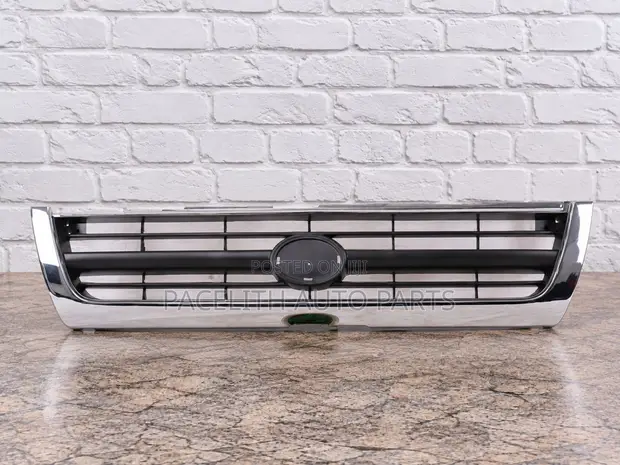 Nissan Navara Front Bumper (2008-2012) - 1