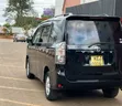 Toyota Voxy 2009 Nyeusi - 4