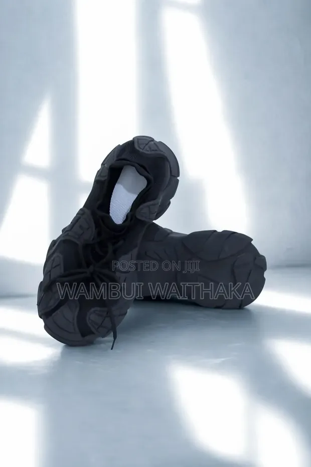 Black Panther & Ruby Panther Lightweight Shoes - 1