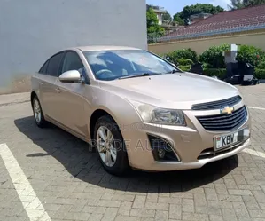 Chevrolet Cruze 2012 Beige