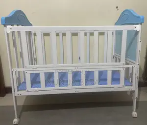 Kitanda cha Toddler na Watoto chenye Magurudumu