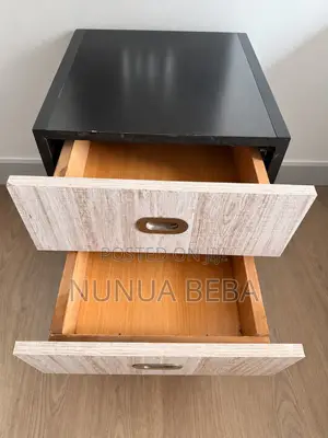 Side Table Yenye Droo 3 Iliyotumika