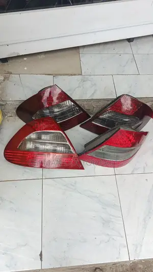 Taa za Nyuma za LED za Mercedes-Benz W211 Facelift (2007-2009)