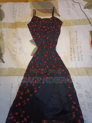 Missguided Floral Midi Dress - Size Small