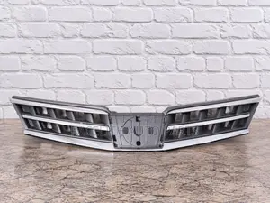 Grille ya FPI kwa Nissan Tiida 2010-2011 Chrome