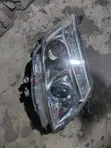Mataa ya Xenon Toyota Noah (2017-2018) - 1