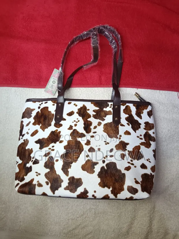 Unique Spacious Tote Bag - 1