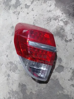 Toyota Vanguard Tail Lights (Ex-Japan)