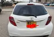 Toyota Vitz 2015 Nyeupe - 3