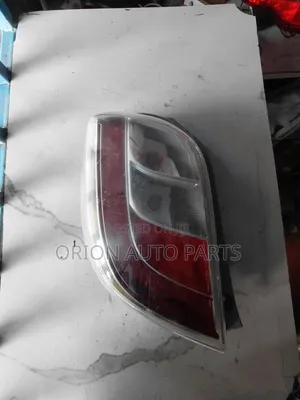 Daihatsu Mira Taillights Zilizotumika (Ex-Japan)
