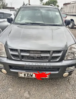 Isuzu D-MAX 2006 Brown