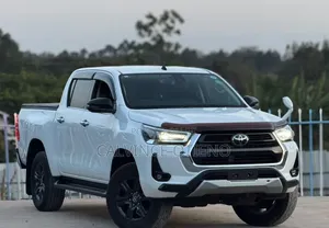 2021 Toyota Hilux Double Cabin 2400cc Diesel