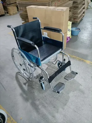 Comfortable Cushioned Standard Wheelchair with Commode