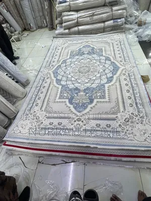 Milat Carpet 7x10 ft