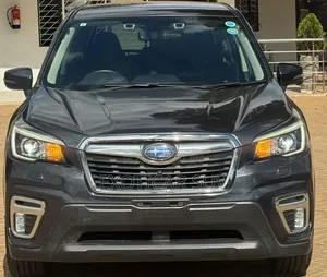 Subaru Forester Premium AWD 2019 Kijivu