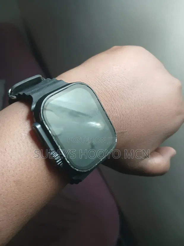 Apple Watch - Brand New - 1