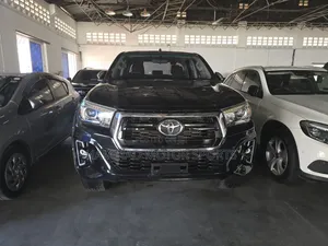 Toyota Hilux 2.5 Diesel Rocco 2020 Black