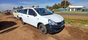 Nissan Advan 2007 Nyeupe