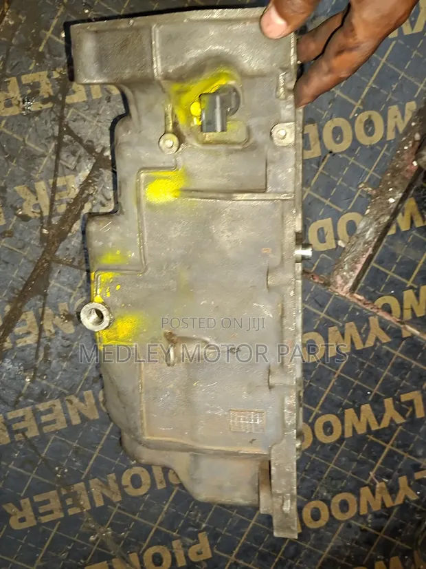Honda Fit L13A Oil Sump - 1