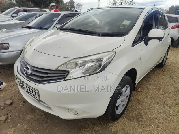 Nissan Note 2015 White - 1