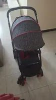Stroller ya Mtoto Imetumika - Maridadi & Nzuri - 4