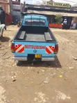 Mitsubishi L200 1981 Bluu - 4