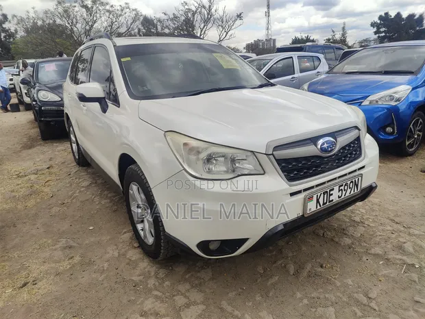 Subaru Forester 2015 White - 1