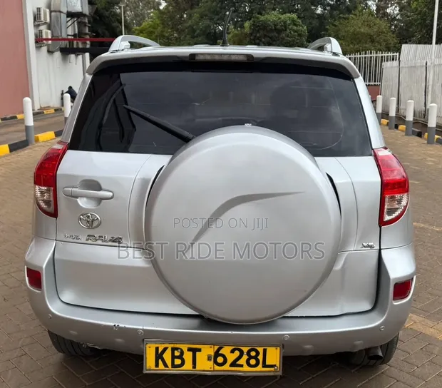 Toyota RAV4 2008 - 1