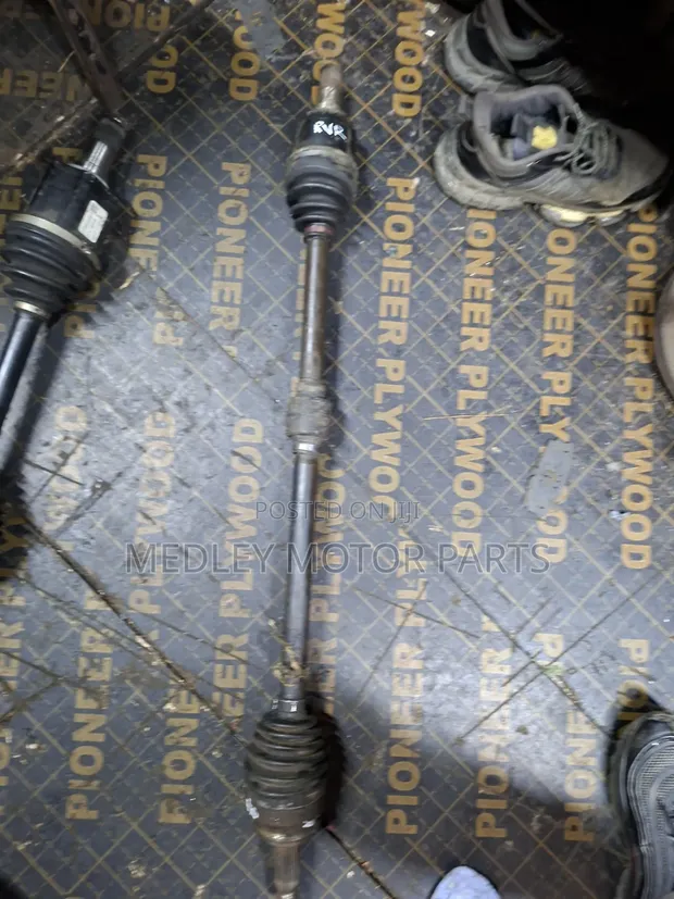 Mitsubishi RVR Drive Shaft - Used - 1